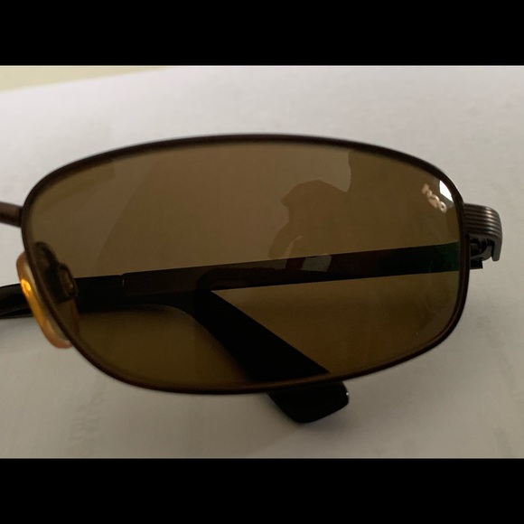 Vintage REVO women’s sunglasses! - Picture 3 of 7